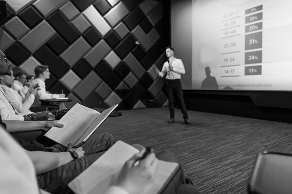 Transforming tomorrow: cutting-edge approaches for uk manufacturers to adopt smart factory technologies